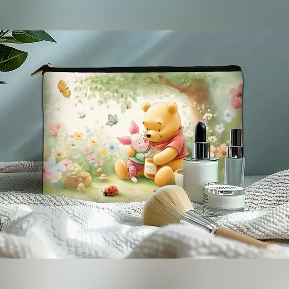 Pooh Bear & Piglet Design Lined Cosmetic Makeup Bag New - Picture 3 of 5